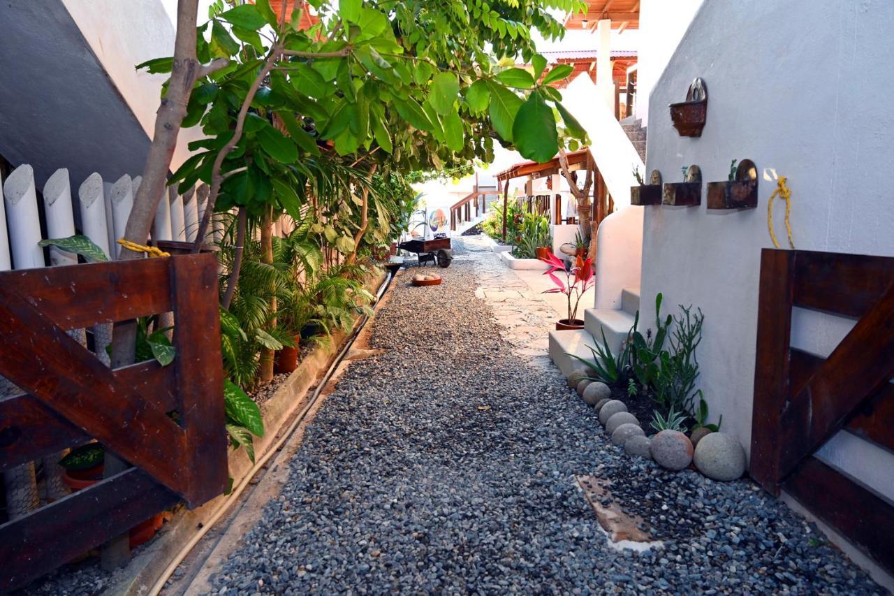 Hotel Vista Guamilule (Adults Only) Barra de Potosí Exterior foto